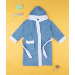 Albornoz de felpa con capucha