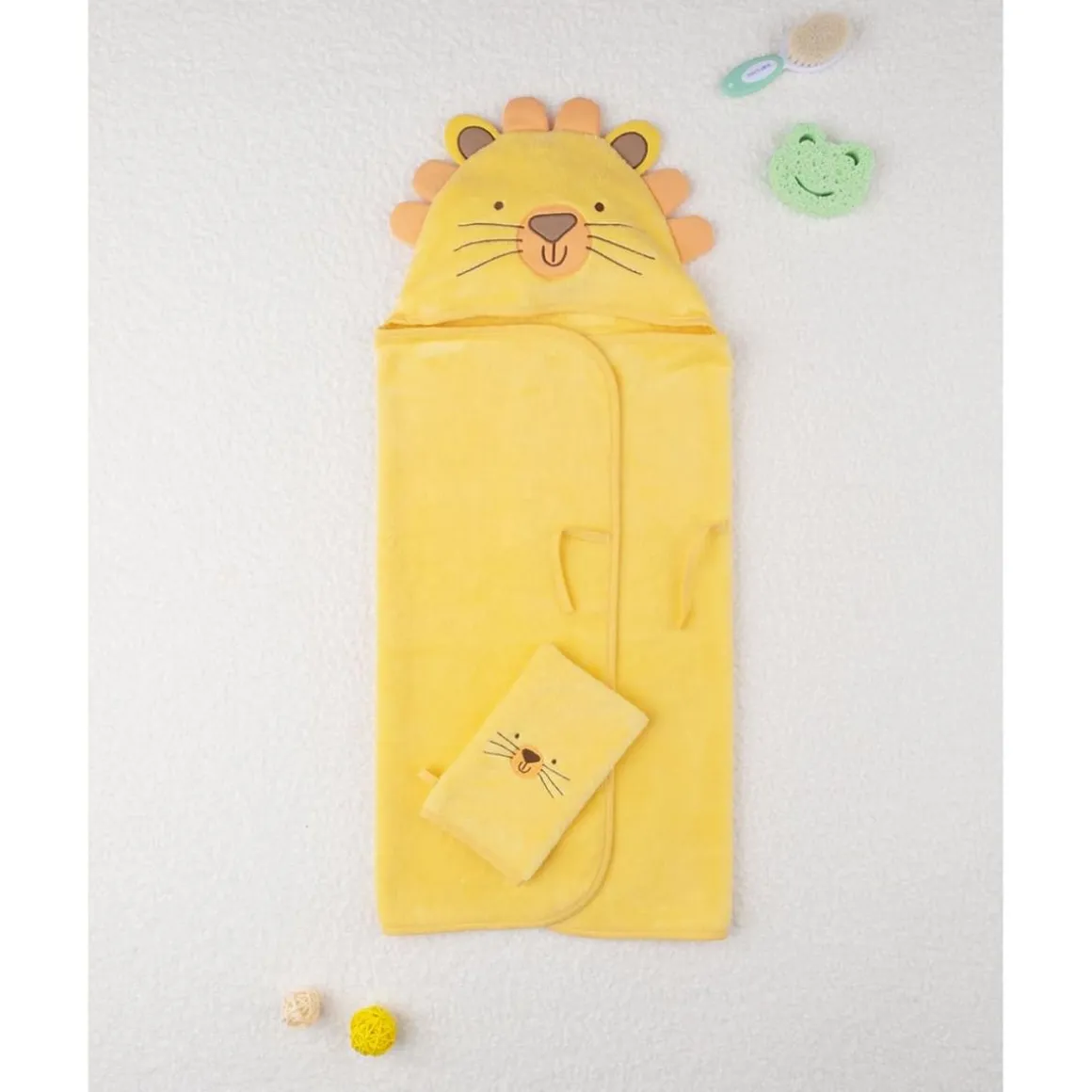 Albornoz niño "León"