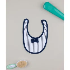 Babero azul con pajarita