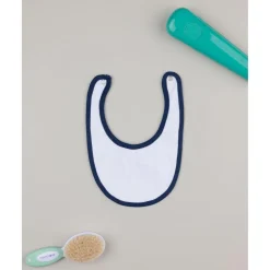 Babero azul con pajarita