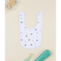 Babero niña con caracoles all over