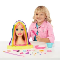 Barbie - Busto de Barbie con pelo largo y accesorios para jugar a peluquería ㅤ