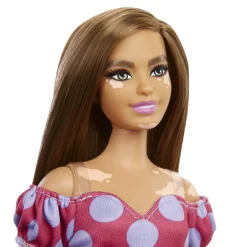 Barbie - Muñeca Fashionista Curvy Vitiligo - Vestido de lunares
