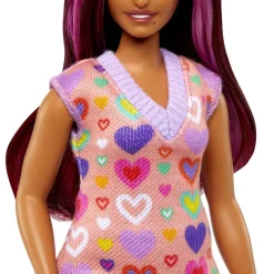 Barbie - Muñeca Fashionista con vestido de corazones y accesorios de moda ㅤ