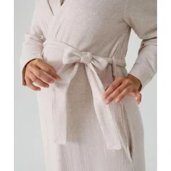 Bata premamá beige punto efecto tricot