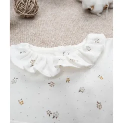 Body niña blanco con estampado allover y cuello