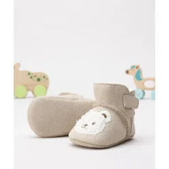 Botín beige bebé efecto ante con oso