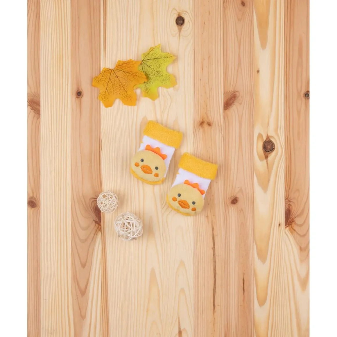 Calcetines unisex con sonajero pollito