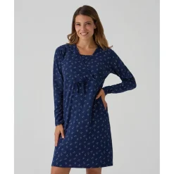 Camisa de noche premamá azul con flores all-over