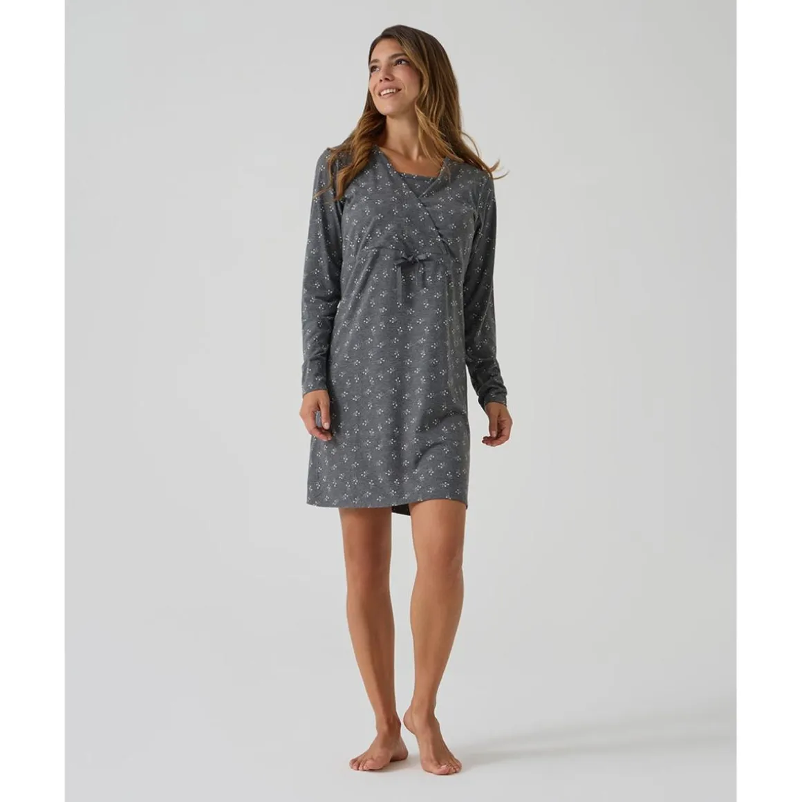 Camisa de noche premamá gris oscuro flores all-over