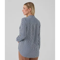 Camisa premamá rayas blancas y azules con bolsillos