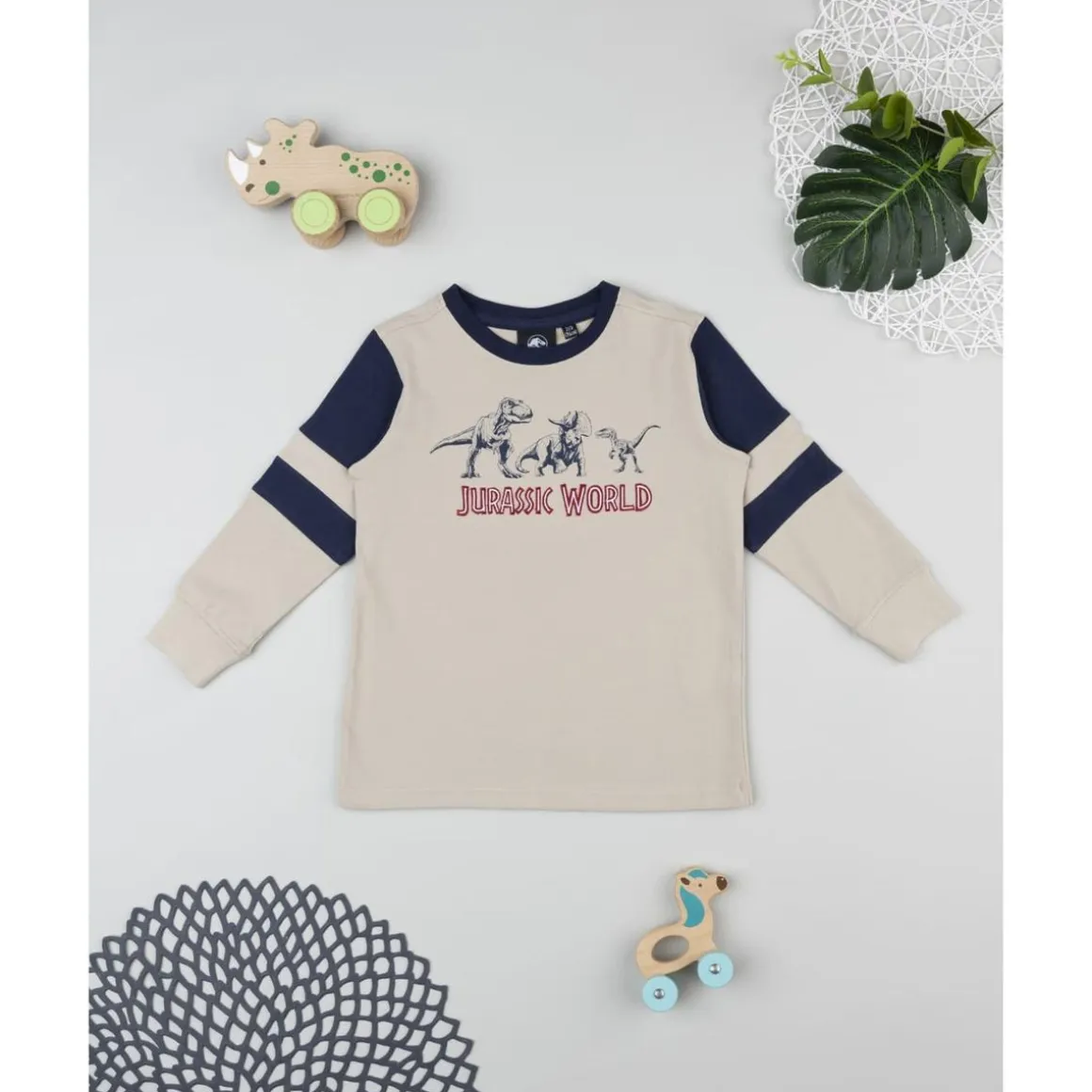 Camiseta beige de niño Jurassic World