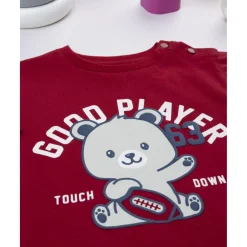 Camiseta burdeos con estampado 