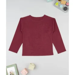 Camiseta burdeos de niña con osito