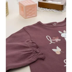 Camiseta niña rosa oscuro con estampado