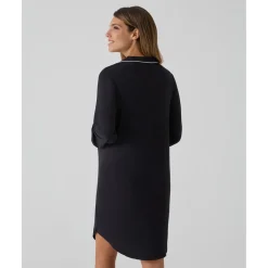 Camisón premamá negro con detalles blancos