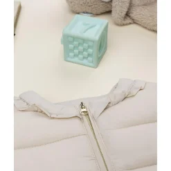 Chaqueta acolchada ligera niña beige