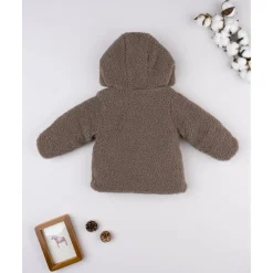 Chaqueta marrón de borreguito para niño