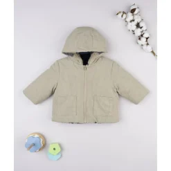 Chaqueta reversible beige con capucha para niño