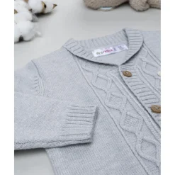 Cárdigan bebé gris con parche