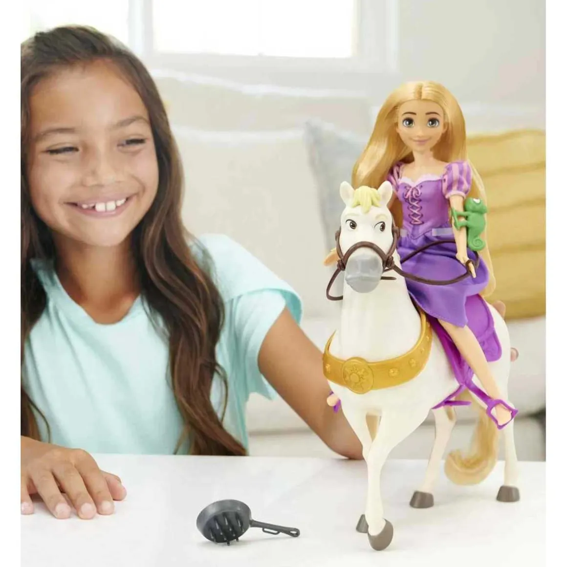 Disney - Rapunzel - Muñeca princesa y caballo de juguete, Mattel HLW23
