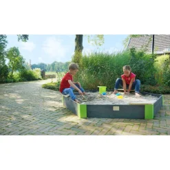 Exit - Arenero de madera Aksent Hexágono 200 x 170 cm