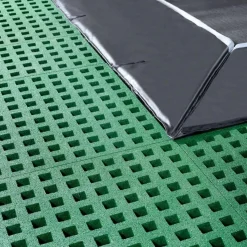 Exit - Cama elástica de suelo Dynamic 244 x 427 cm negro con perímetro de seguridad