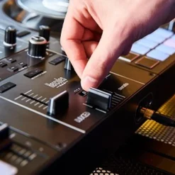 Hercules - Mesa mezclas DJControl Inpulse 500