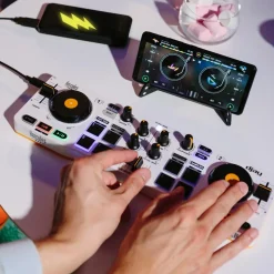 Hercules - Mesa mezclas DJControl Mix