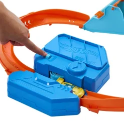 Hot Wheels - Pista 3 en 1 con salto propulsado
