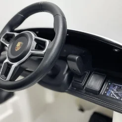 Injusa - Porsche Taycan 12V Blanco