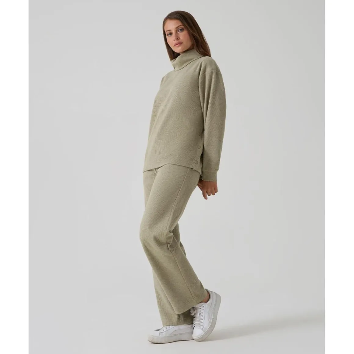 Jersey premamá verde “fake tricot”