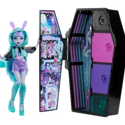 Mattel - Monster High - Skulltimate Secrets Neon Frights Twyla (Varios modelos) ㅤ