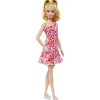 Mattel - Muñeca Barbie Fashionista con vestido rosa y accesorios ㅤ