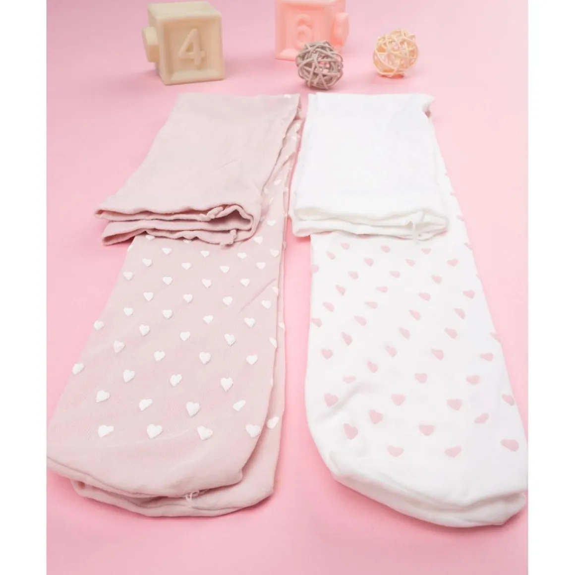 Pack de 2 medias para niña rosa/blanco con corazones