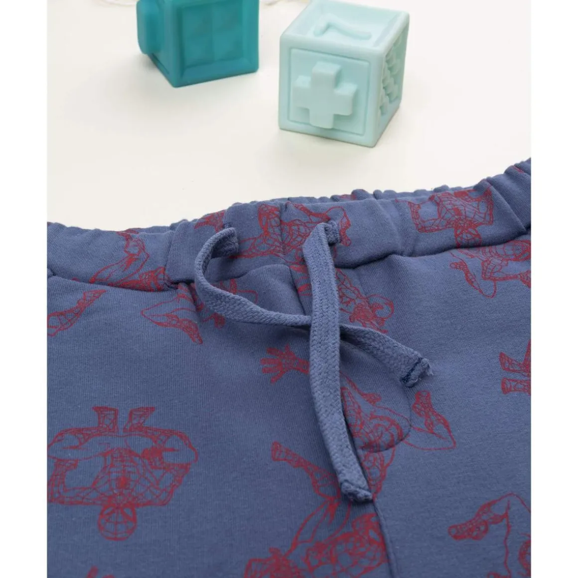 Pantalón azul para niño con Spiderman estampado