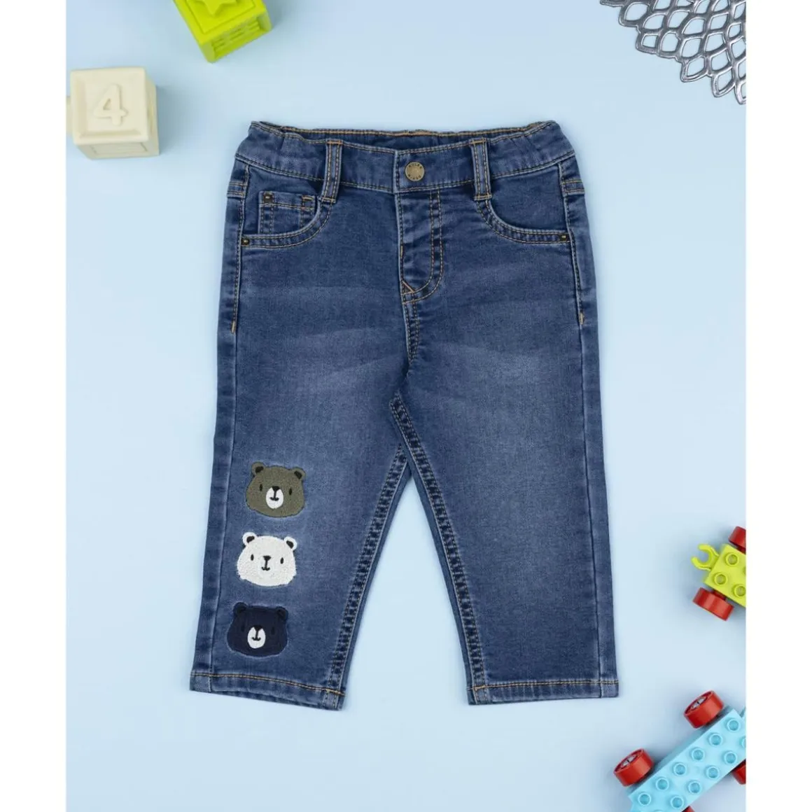 Pantalón denim niño con patch de ositos