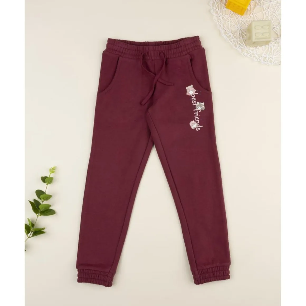Pantalón niña burdeos “Best Friends”