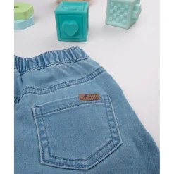 Pantalón niño azul denim con bolsillos
