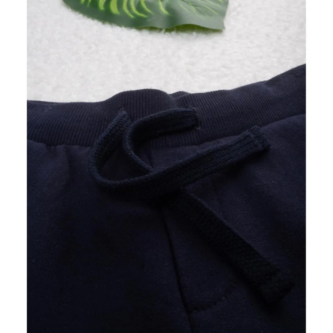 Pantalón Niño Azul/Branco con Detalle Urbano