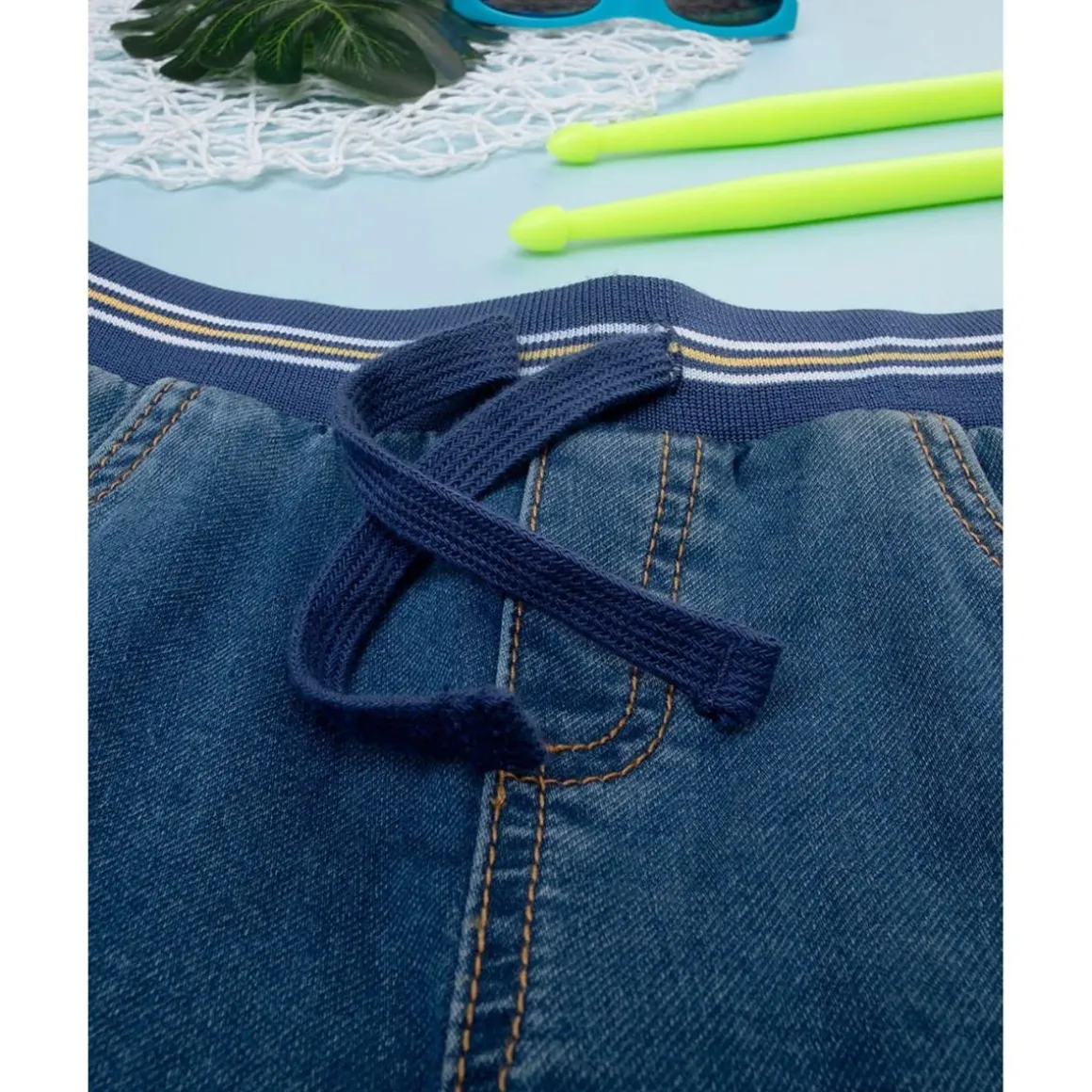 Pantalón vaquero niño