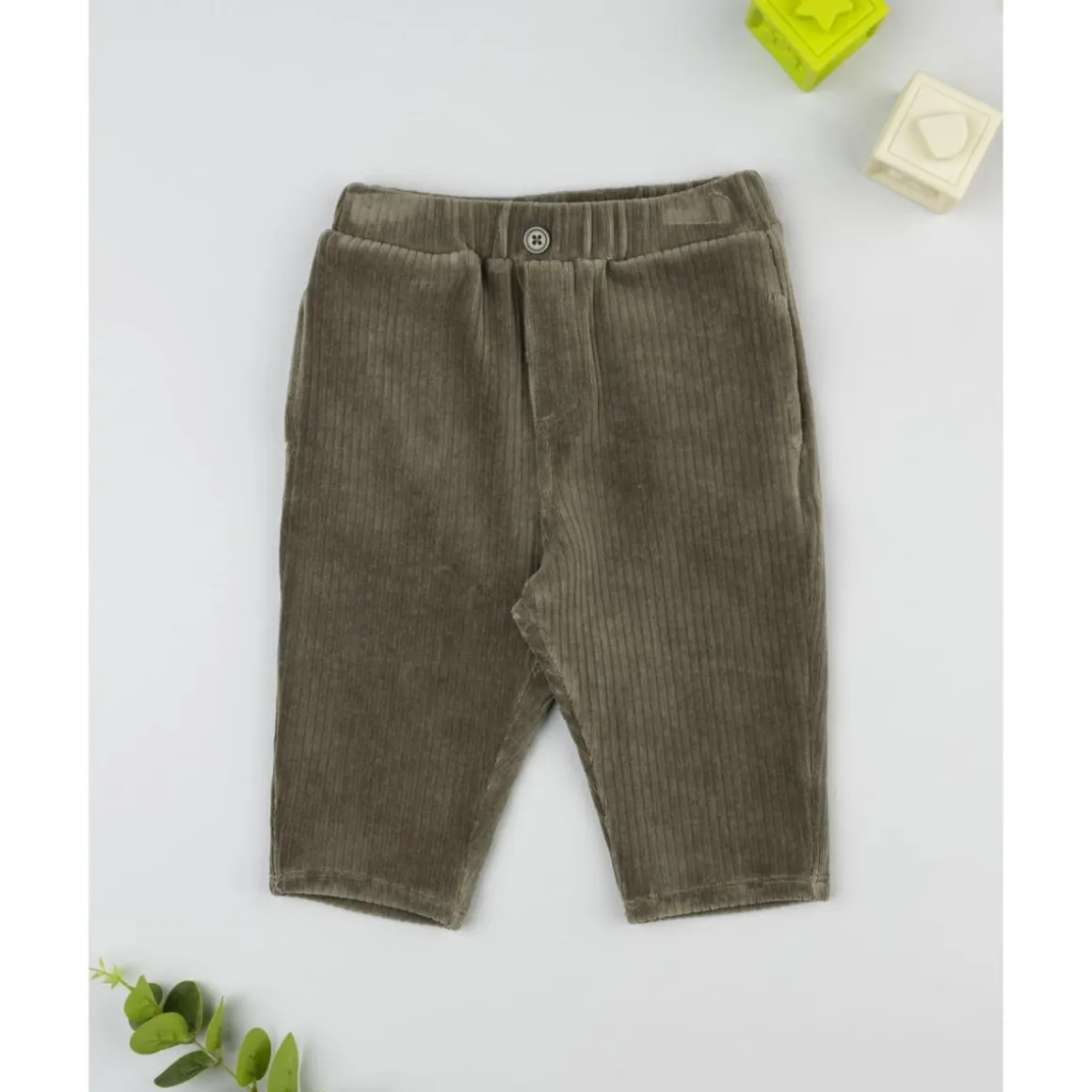 Pantalón velour niño verde