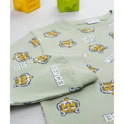 Pijama niño verde con estampado de tigre