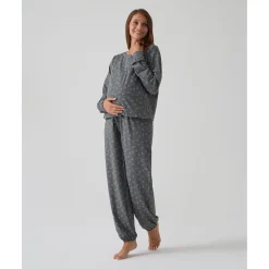 Pijama premamá gris con estampado