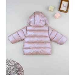 Plumífero rosa laminado para niña