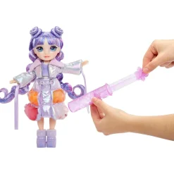 Rainbow High - Violet Willow - Muñeca Winter Wonderland