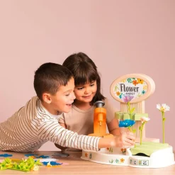 Smoby - Mercado de flores con accesorios incluidos ㅤ