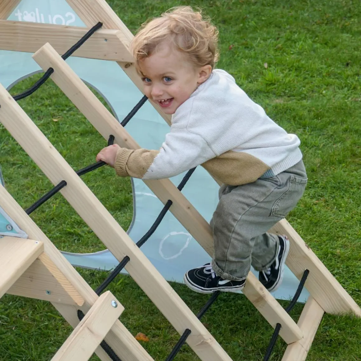 Soulet - Área de juego Hercules