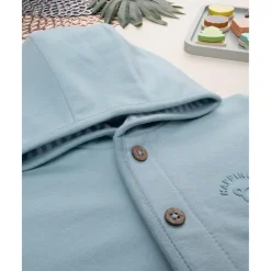 Sudadera azul con capucha para niño