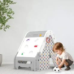 Tienda de campaña con actividades